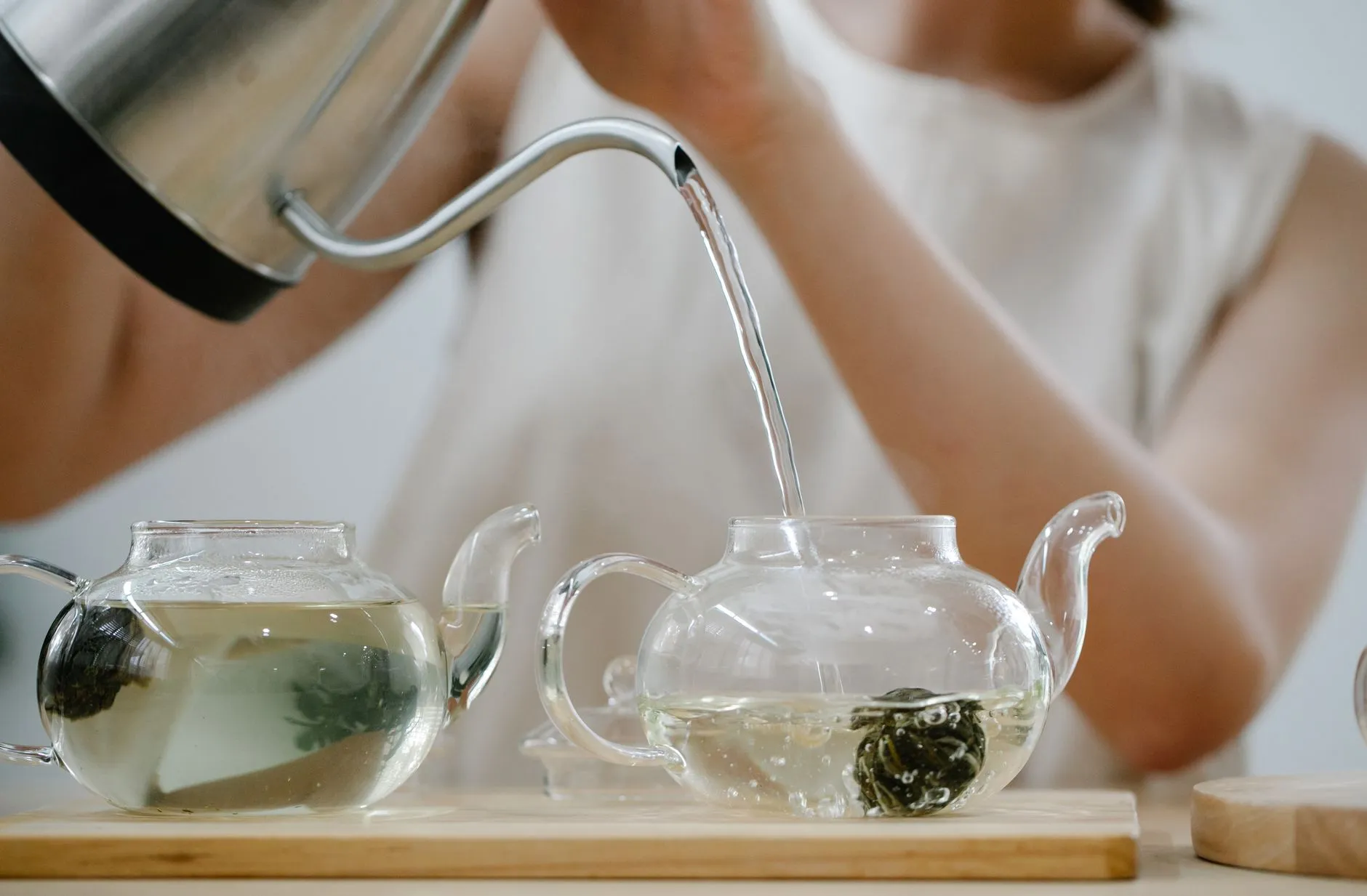 西南地区微喷带与喷灌带选型指南及节水效益评估